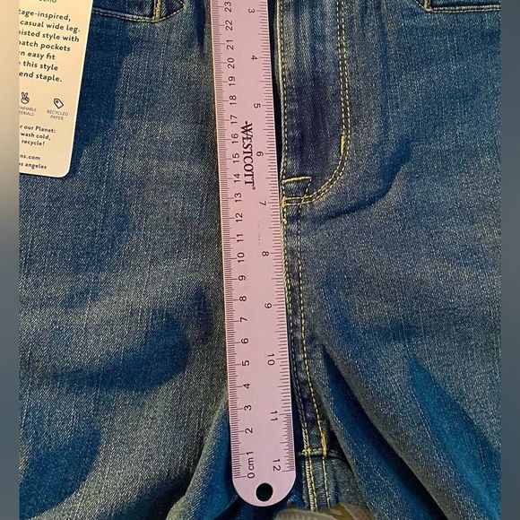 Women’s Size 14 Seven7 High Rise Wide Leg Cropped Jeans - Gauchos - Picture 8 of 9